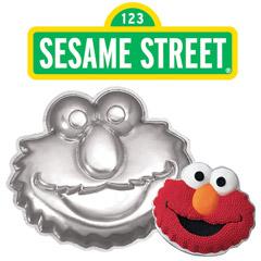 WILTON SESAME STREET ELMO CAKE PAN